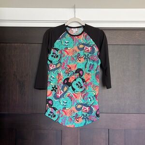 Lularoe Disney Minnie and Mickey Mouse 3/4 Sleeve Raglan Shirt Size XS